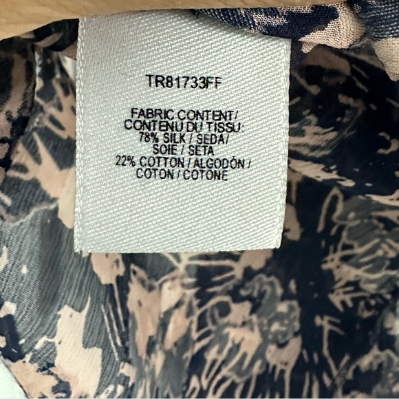 Derek Lam 10 Crosby Silk Floral Print Blouse cold shoulder top size 0 - Picture 8 of 9
